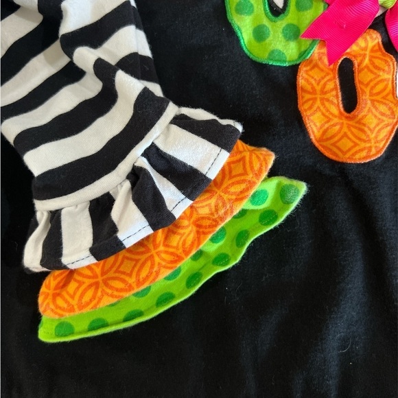 Rare Editions Halloween Outfit with Appliqué Ghost Top & Ruffled Pants. 24 Month - Picture 5 of 6
